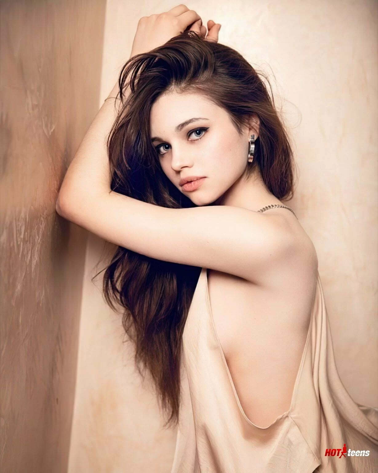 1229px x 1536px - India Eisley Hot Nude Scene Pics Collection